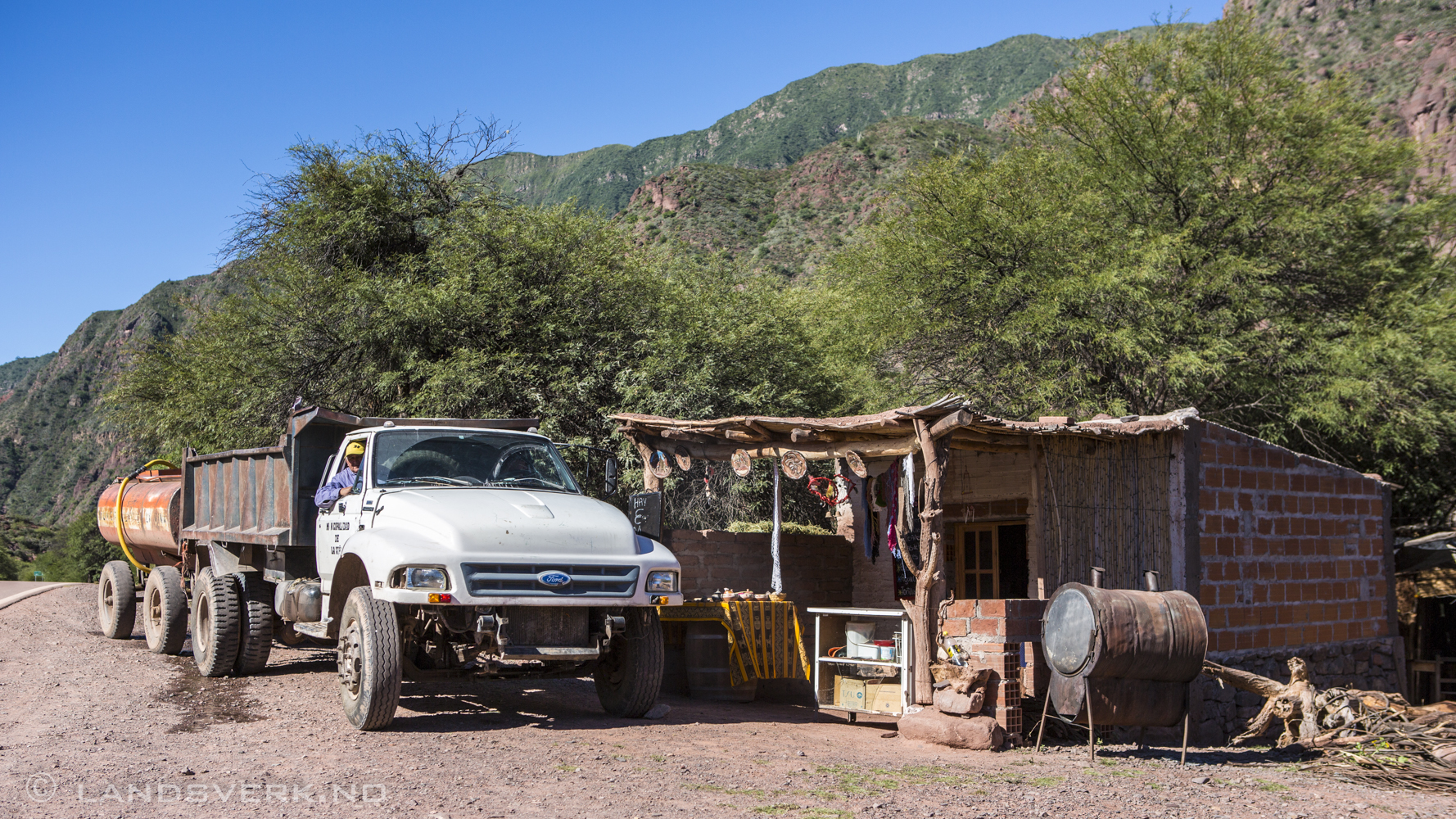 On the road to Cafayete, Salta, Argentina. 

(Canon EOS 5D Mark III / Canon EF 24-70mm f/2.8 L USM)