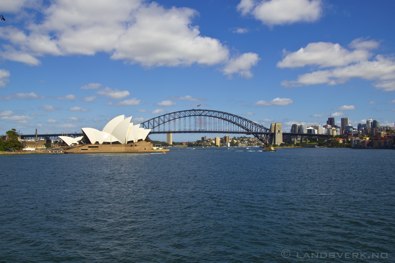 Sydney Harbor, New South Wales. 

(Canon EOS 550D / Sigma 18-50mm F2.8)