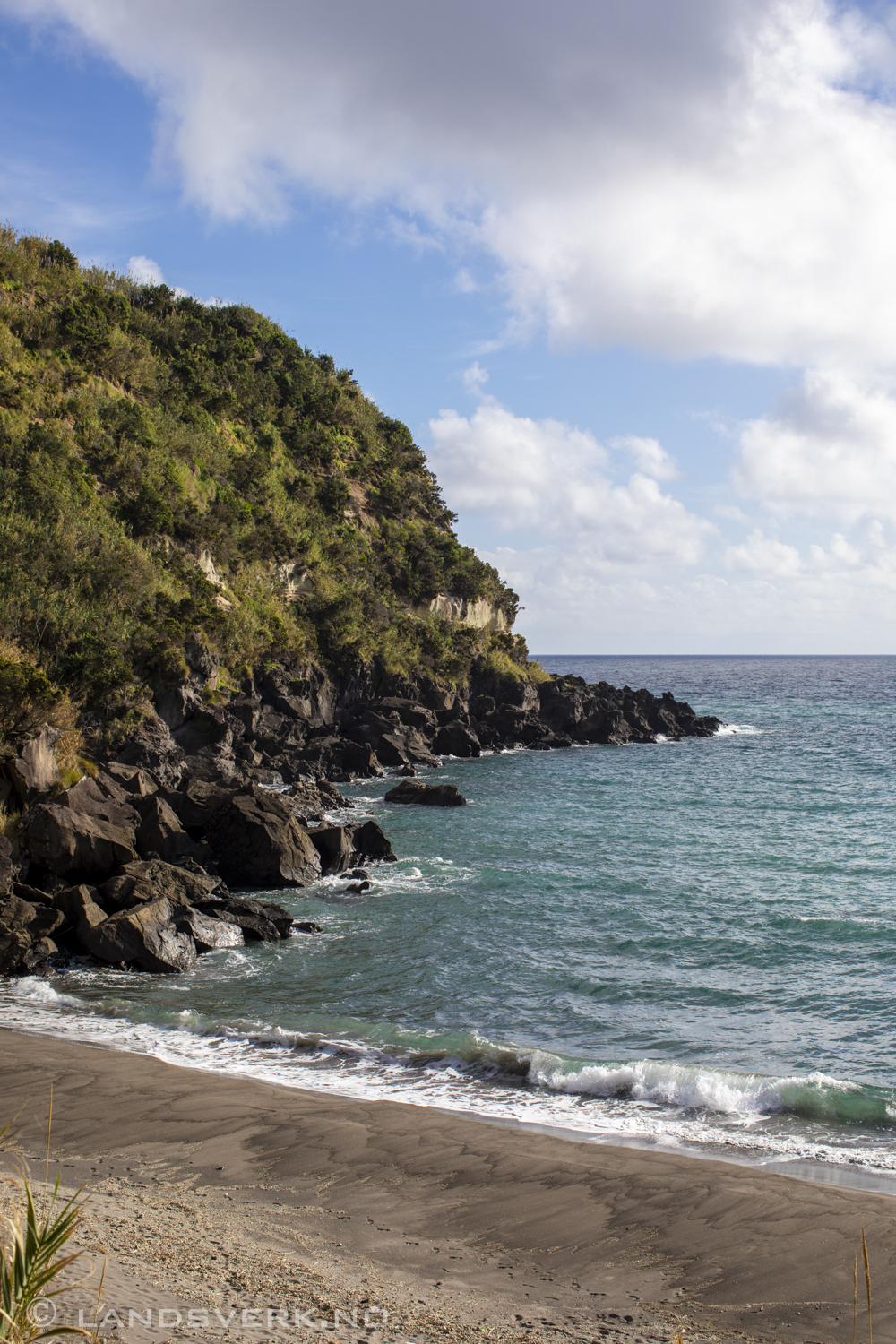 Praia da Pedreira. São Miguel, Azores. (Canon EOS 5D Mark IV / Canon EF 50mm f/1.2 L USM)