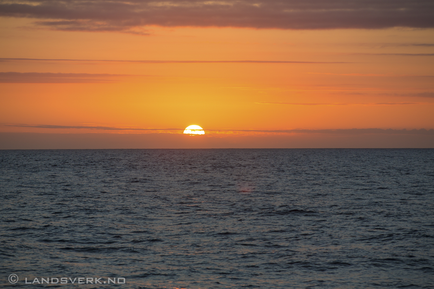 Sailing between the Galapagos Islands. 

(Canon EOS 5D Mark III / Canon EF 70-200mm f/2.8 L IS II USM)
