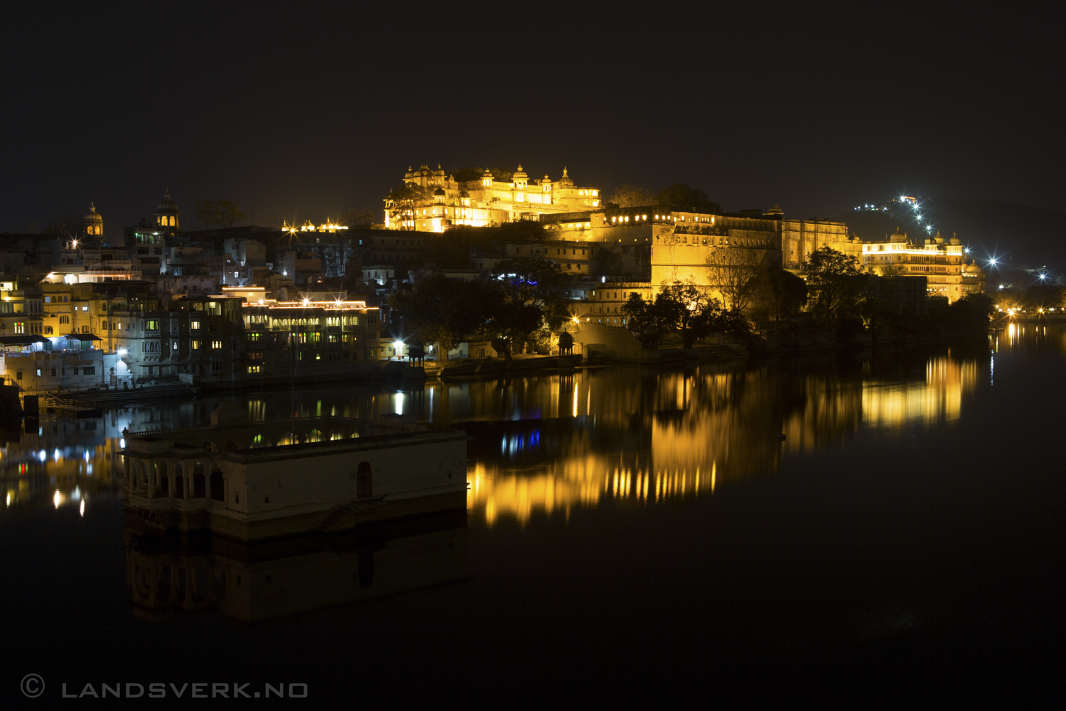 Udaipur City Palace, India. 

(Canon EOS 5D Mark III / Canon EF 24-70mm f/2.8 L USM)