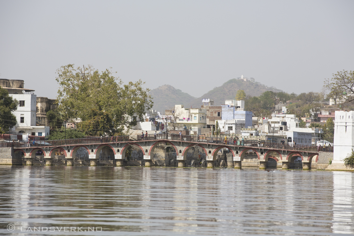 Udaipur, India. 

(Canon EOS 5D Mark III / Canon EF 70-200mm f/2.8 L IS II USM)