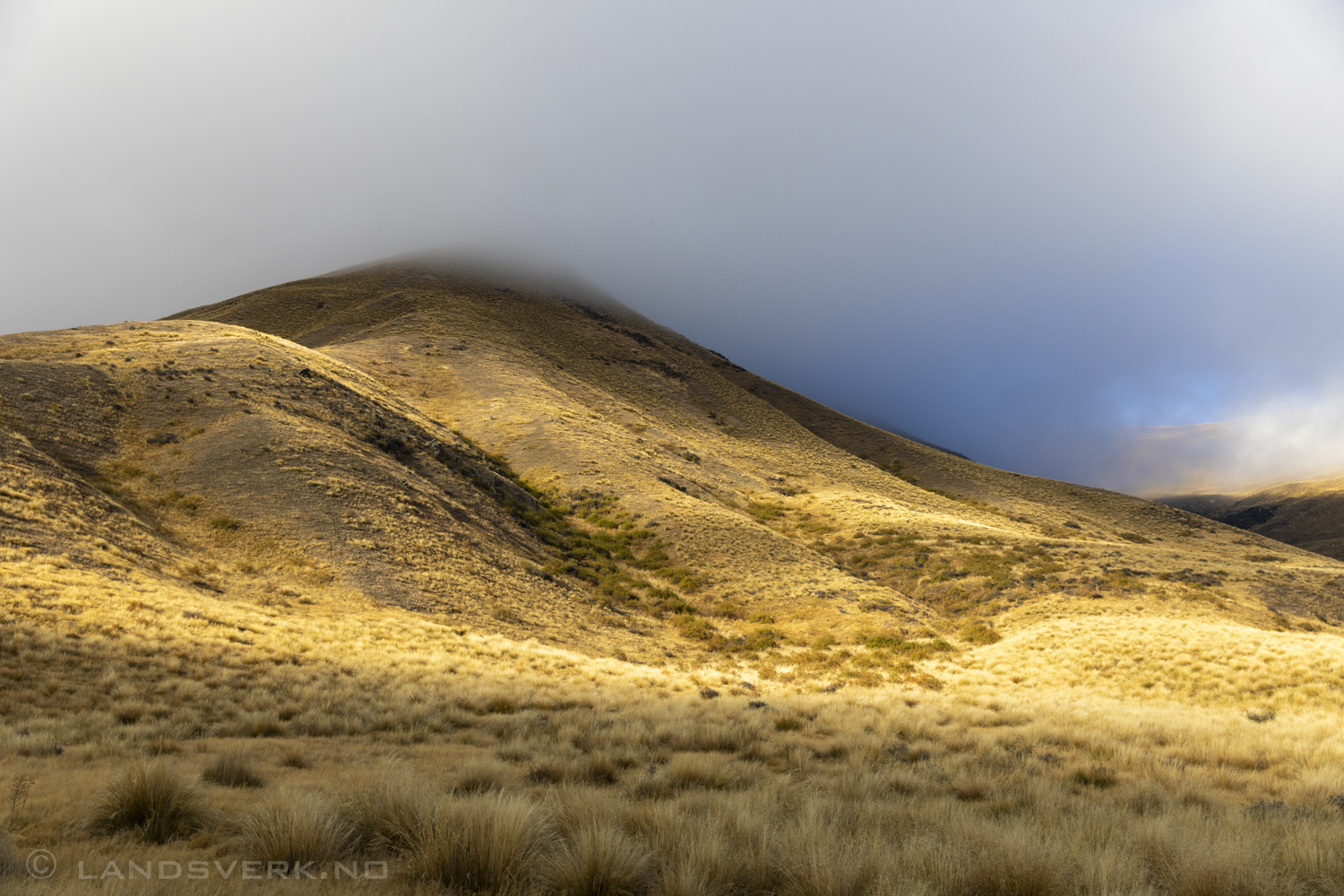 Lindis Valley, New Zealand. 

(Canon EOS 5D Mark IV / Canon EF 24-70mm f/2.8 L II USM)