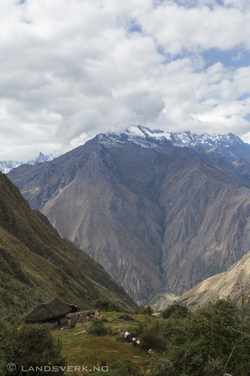 Walking the Inka Trail to Machu Picchu, Peru. 

(Canon EOS 5D Mark III / Canon EF 24-70mm 
f/2.8 L USM)