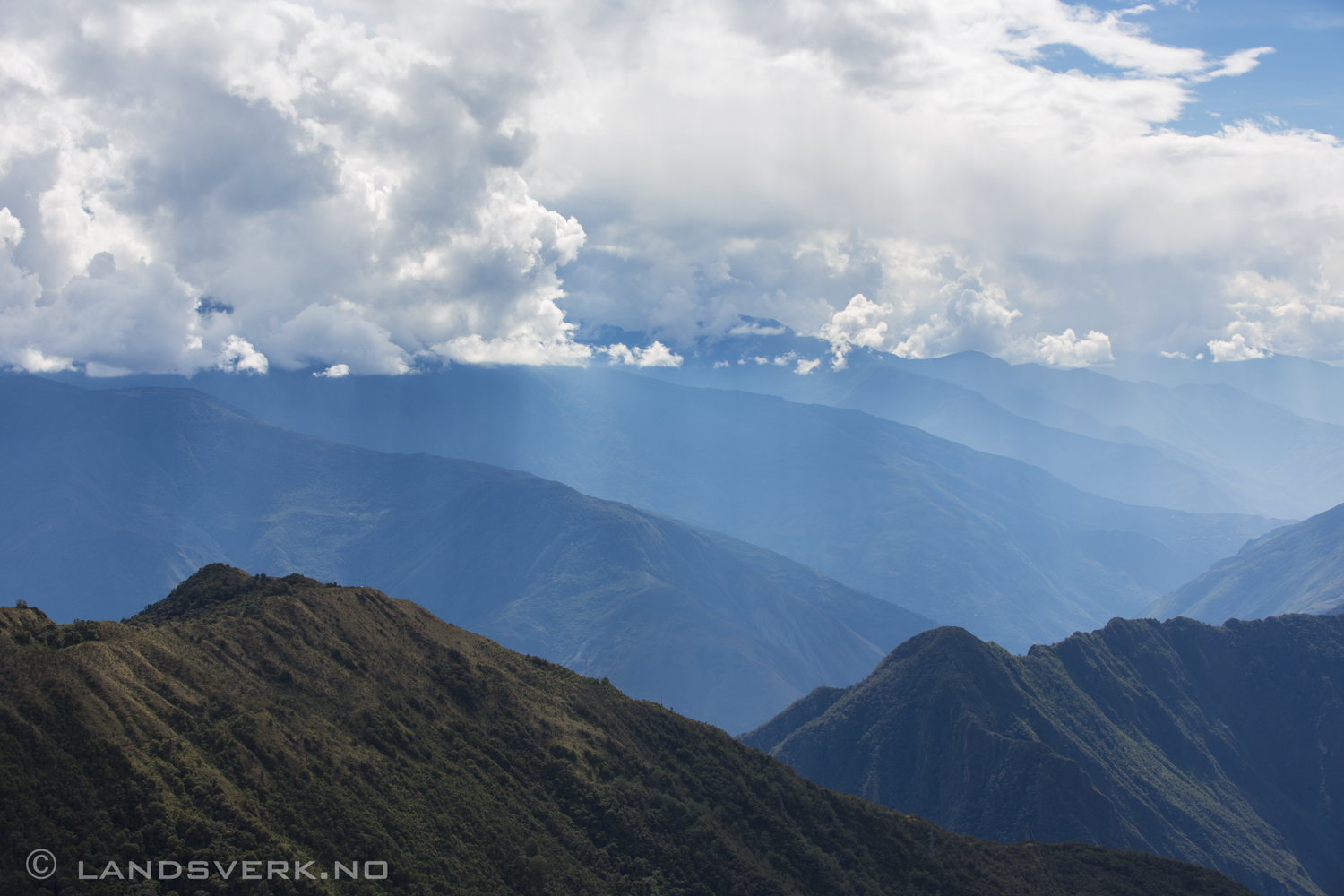 Walking the Inka Trail to Machu Picchu, Peru. 

(Canons EOS 5D Mark III / Canon EF 70-200mm 
f/2.8 L IS II USM)