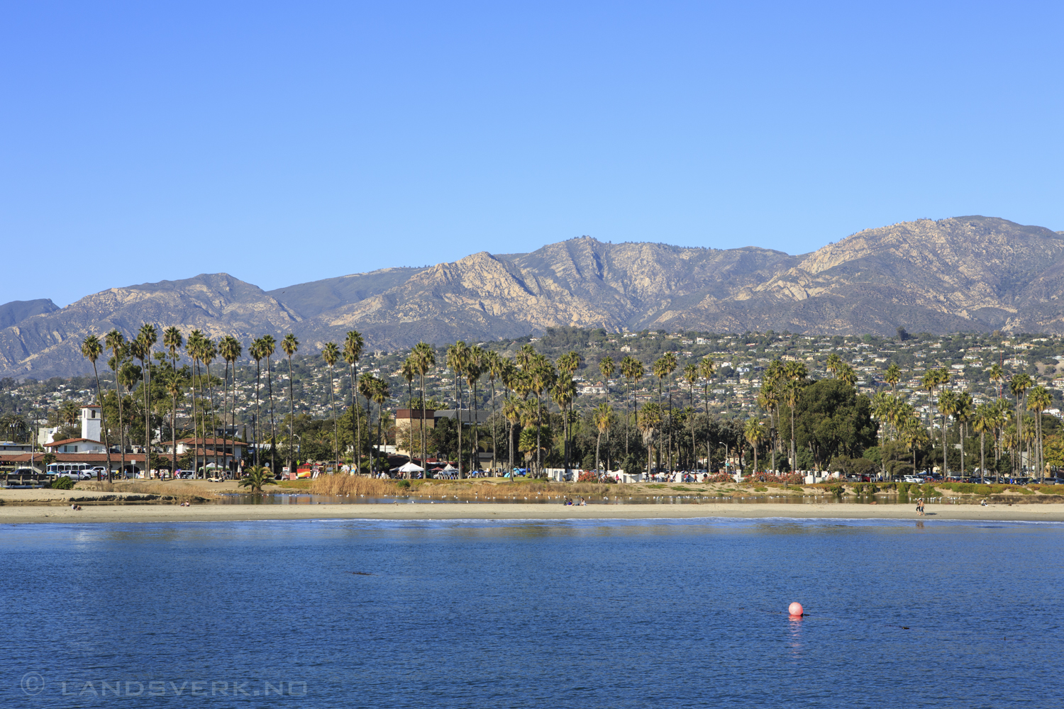 Santa Barbara, California.

(Canon EOS 5D Mark III / Canon EF 24-70mm f/2.8 L USM)