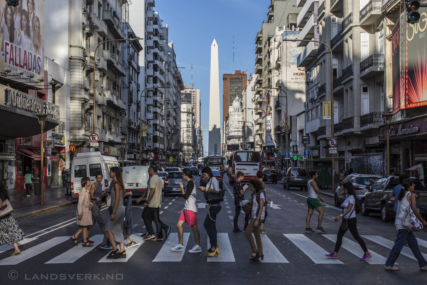 Buenos Aires, Argentina. 

(Canon EOS 5D Mark III / Canon EF 50mm f/1.2 L USM)