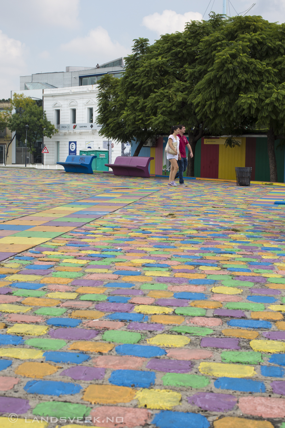 La Boca, Buenos Aires, Argentina. 

(Canon EOS 5D Mark III / Canon EF 50mm f/1.2 L USM)