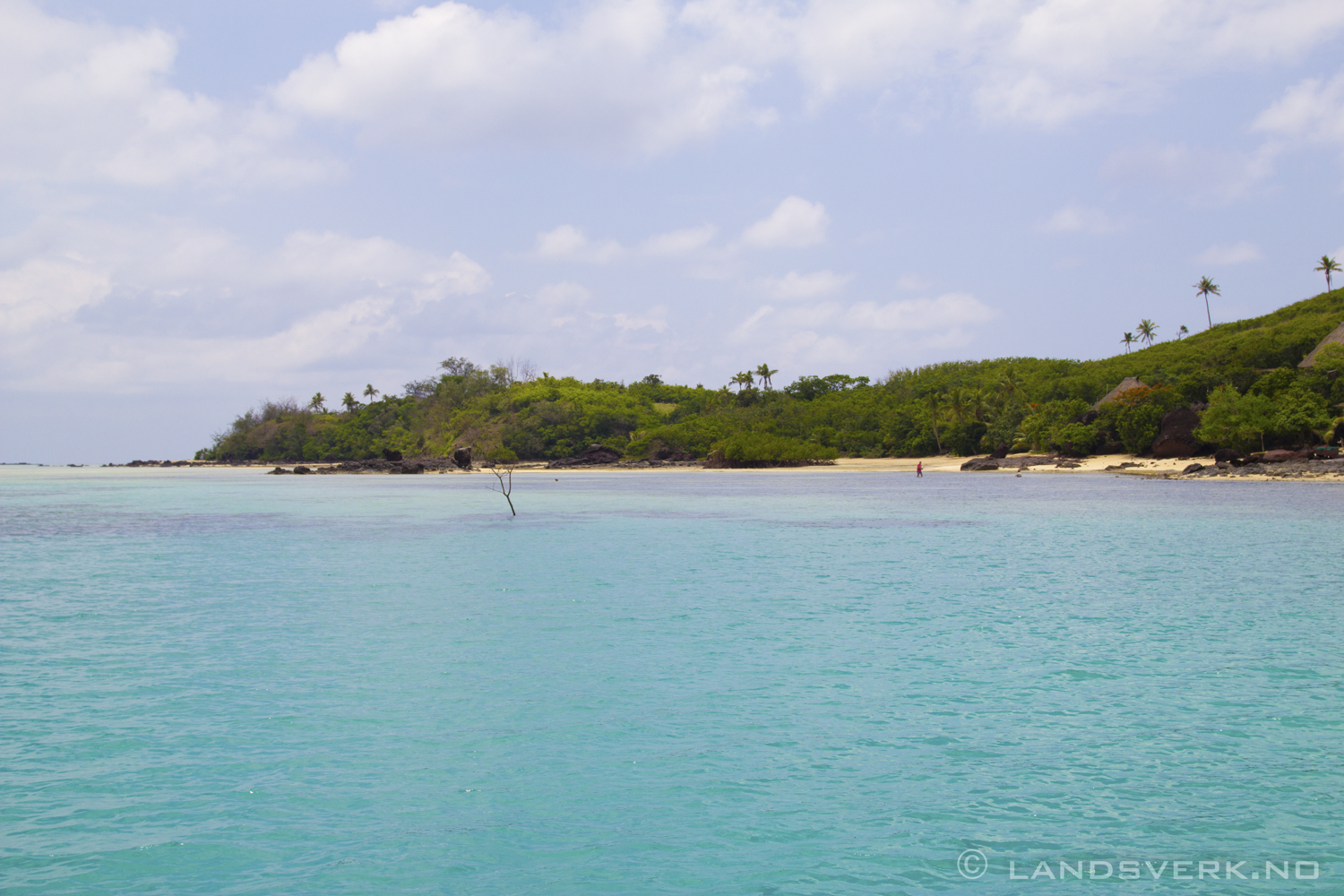 Navutu Stars Resort, Yaqeta Island, Yasawa Islands. 

(Canon EOS 550D / Sigma 18-50mm F2.8)