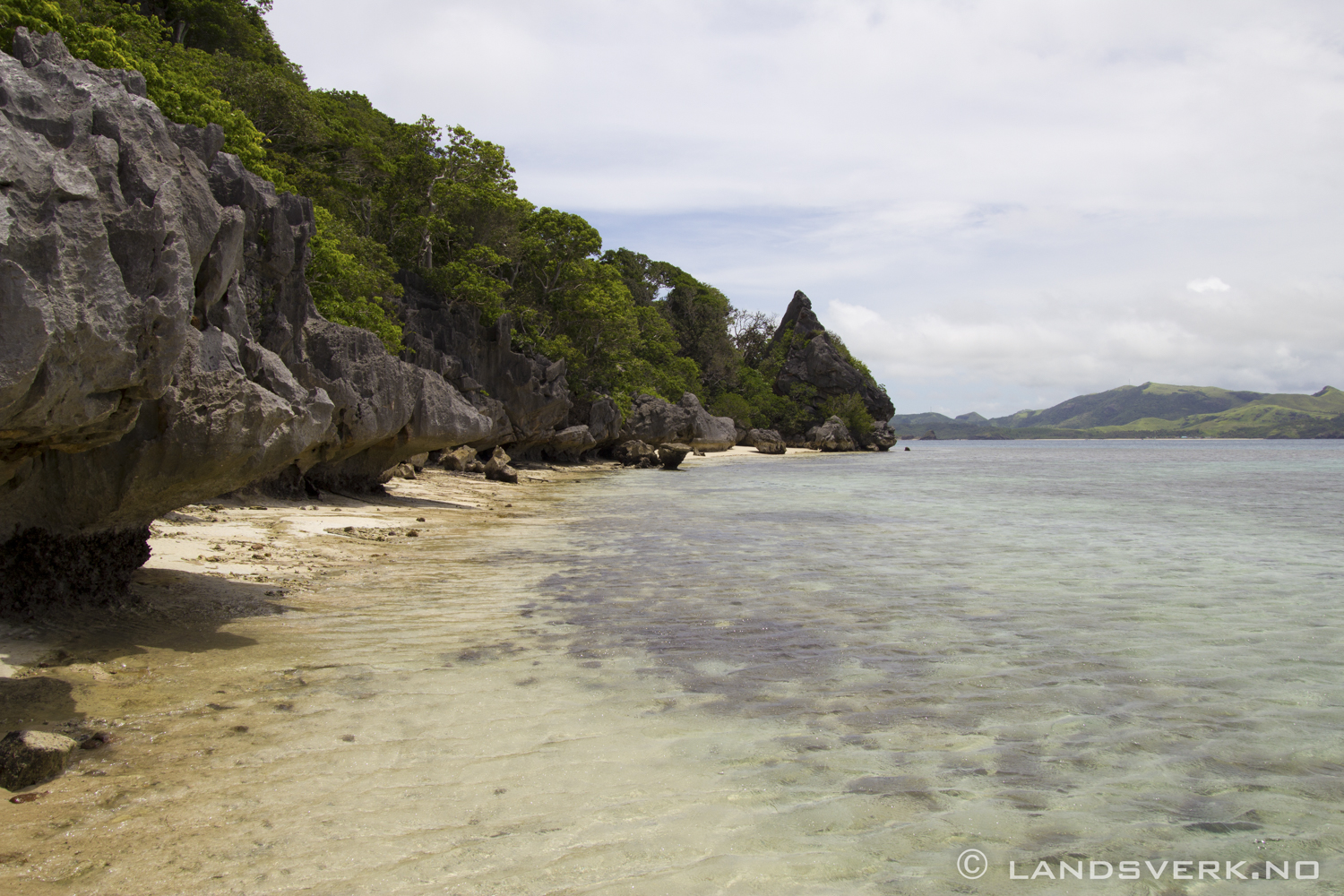 Sawa-I-Lau, Yasawa Islands. 

(Canon EOS 550D / Sigma 18-50mm F2.8)