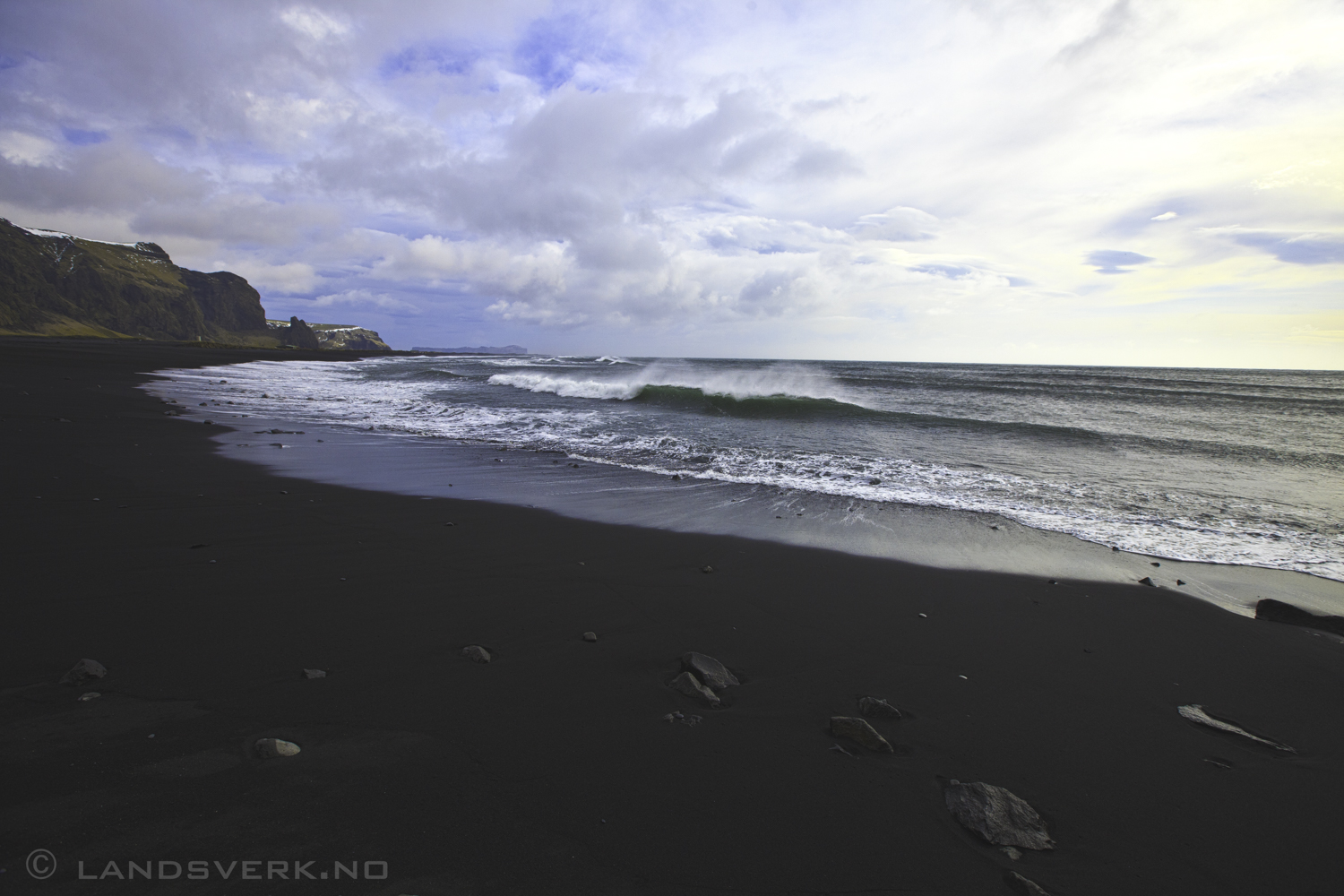 Vik. 

(Canon EOS 5D Mark II / Canon EF 16-35mm f/2.8 L II USM)