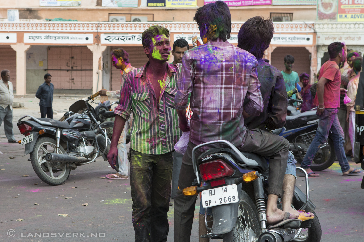 Celebrating Holi. Jaipur, India. 

(Canon EOS 5D Mark III / Canon EF 24-70mm f/2.8 L USM)