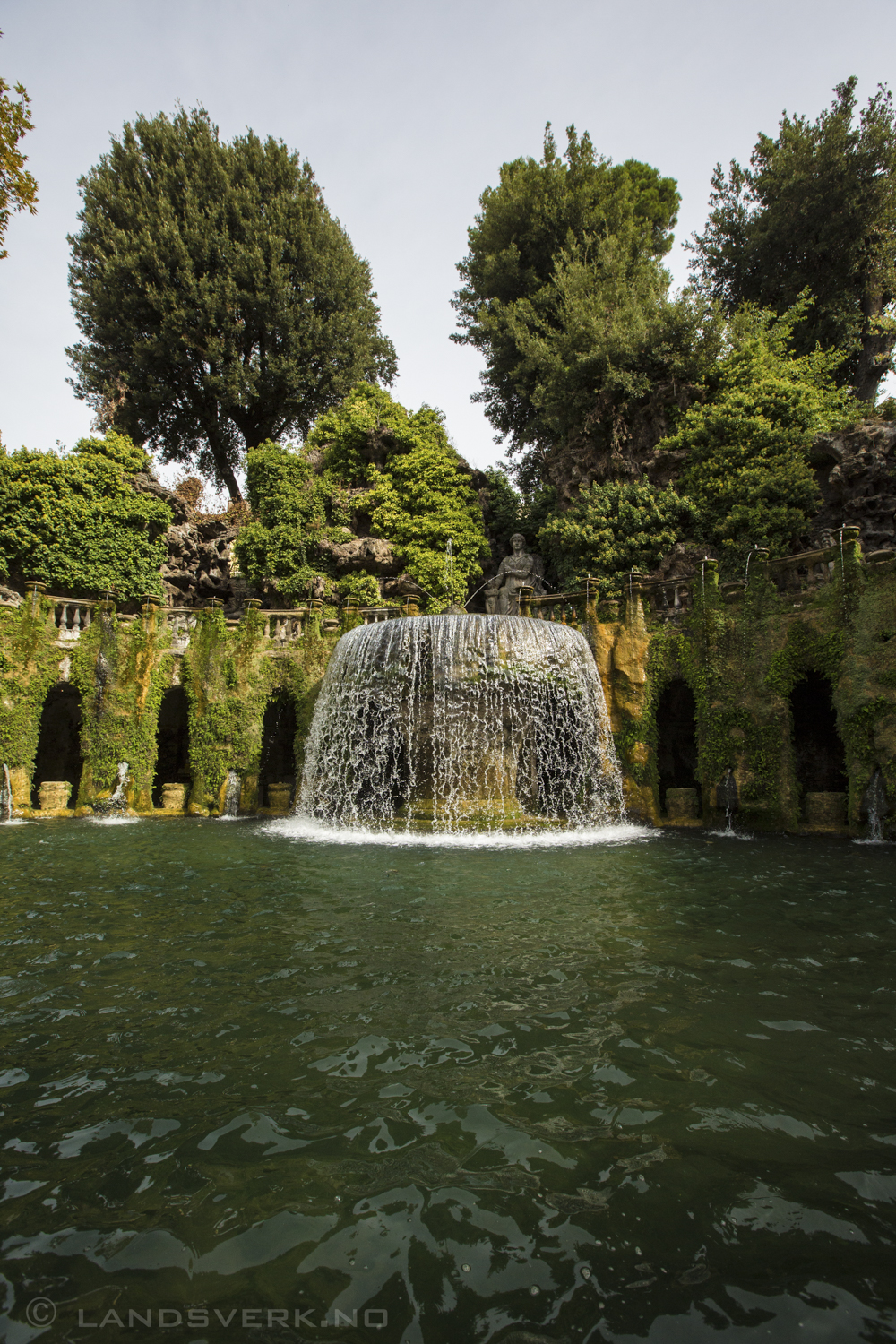 Villa D'este. Tivoli, Italy. 

(Canon EOS 5D Mark III / Canon EF 16-35mm f/2.8 L II USM)