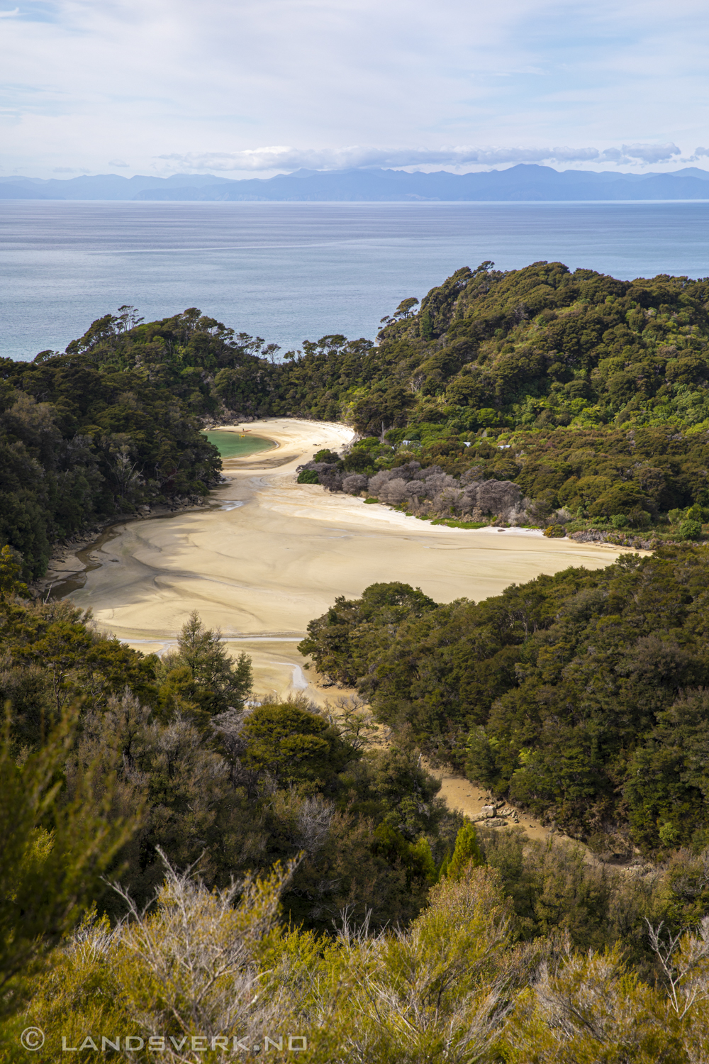 Abel Tasman National Park, New Zealand. 

(Canon EOS 5D Mark IV / Canon EF 24-70mm f/2.8 L II USM)