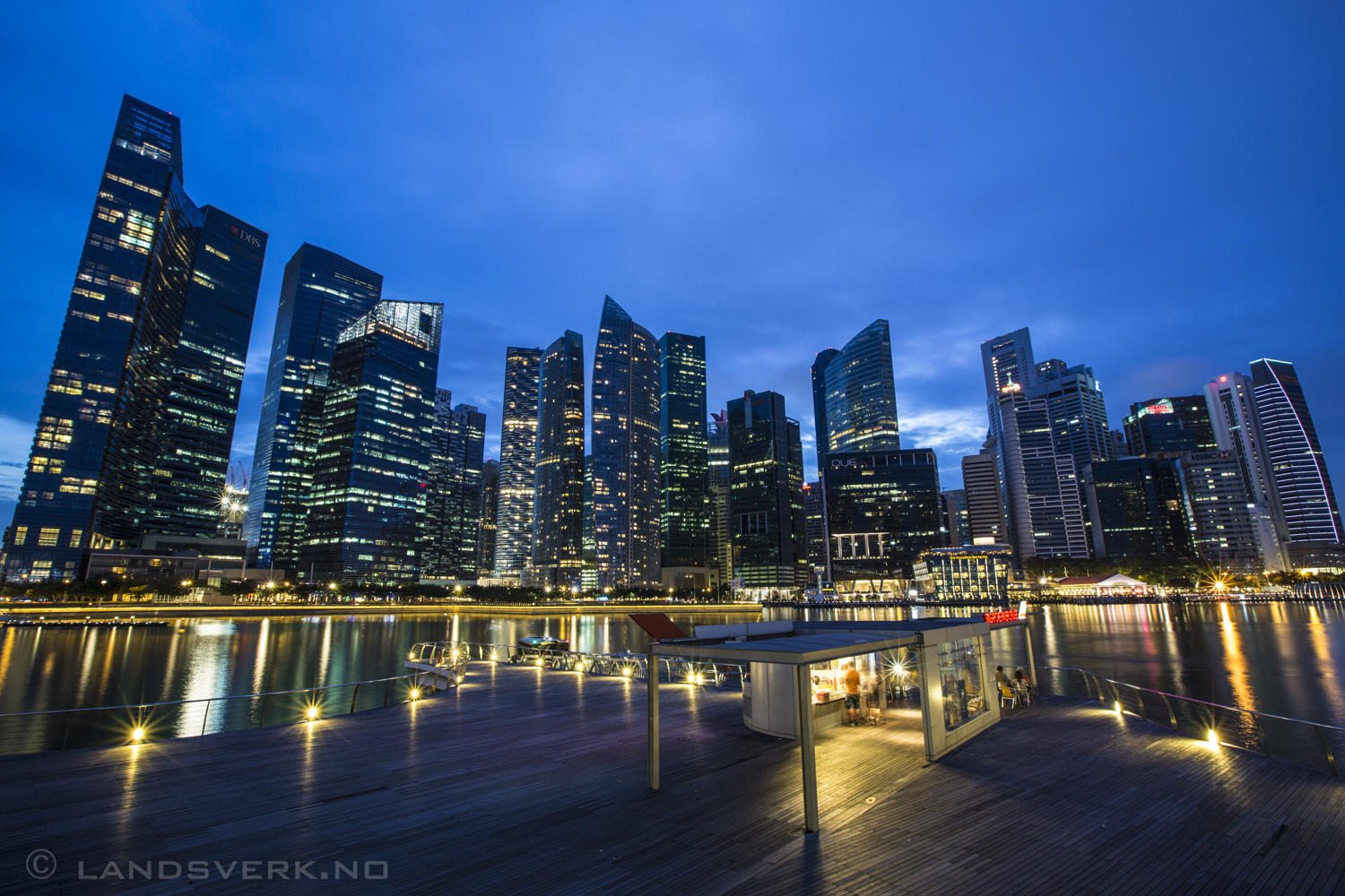 Marina Bay, Singapore. 

(Canon EOS 5D Mark III / Canon EF 16-35mm f/2.8 L II USM)