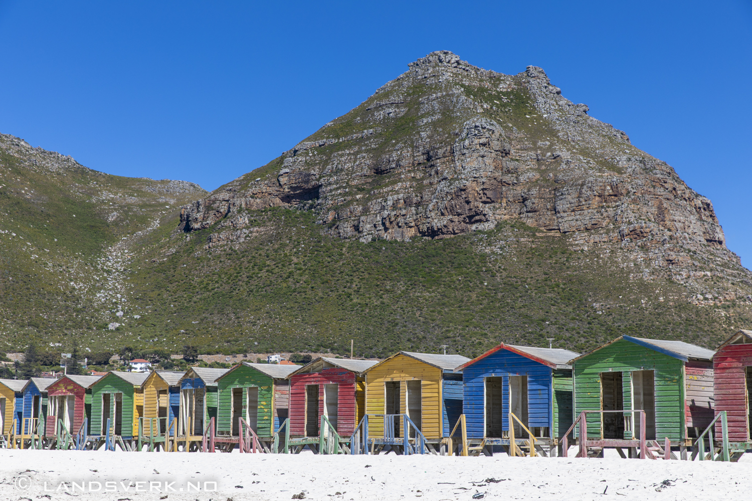 Muizenberg Beach, Cape Town, South Africa. (Canon EOS 5D Mark IV / Canon EF 24-70mm f/2.8 L II USM)