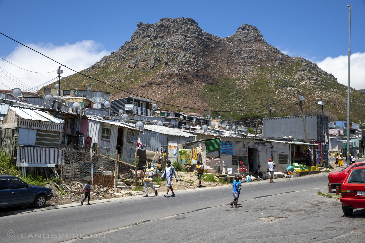 Imizamo Yethu township, Hout Bay, South Africa. (Canon EOS 5D Mark IV / Canon EF 24-70mm f/2.8 L II USM)