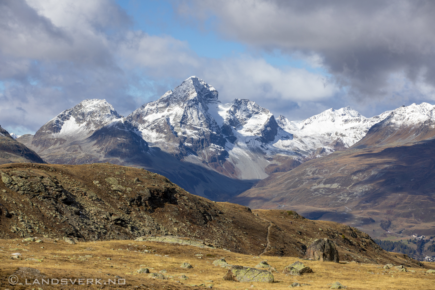 Engadin, Switzerland. (Canon EOS 5D Mark IV / Canon EF 70-200mm f/2.8 L IS II USM)