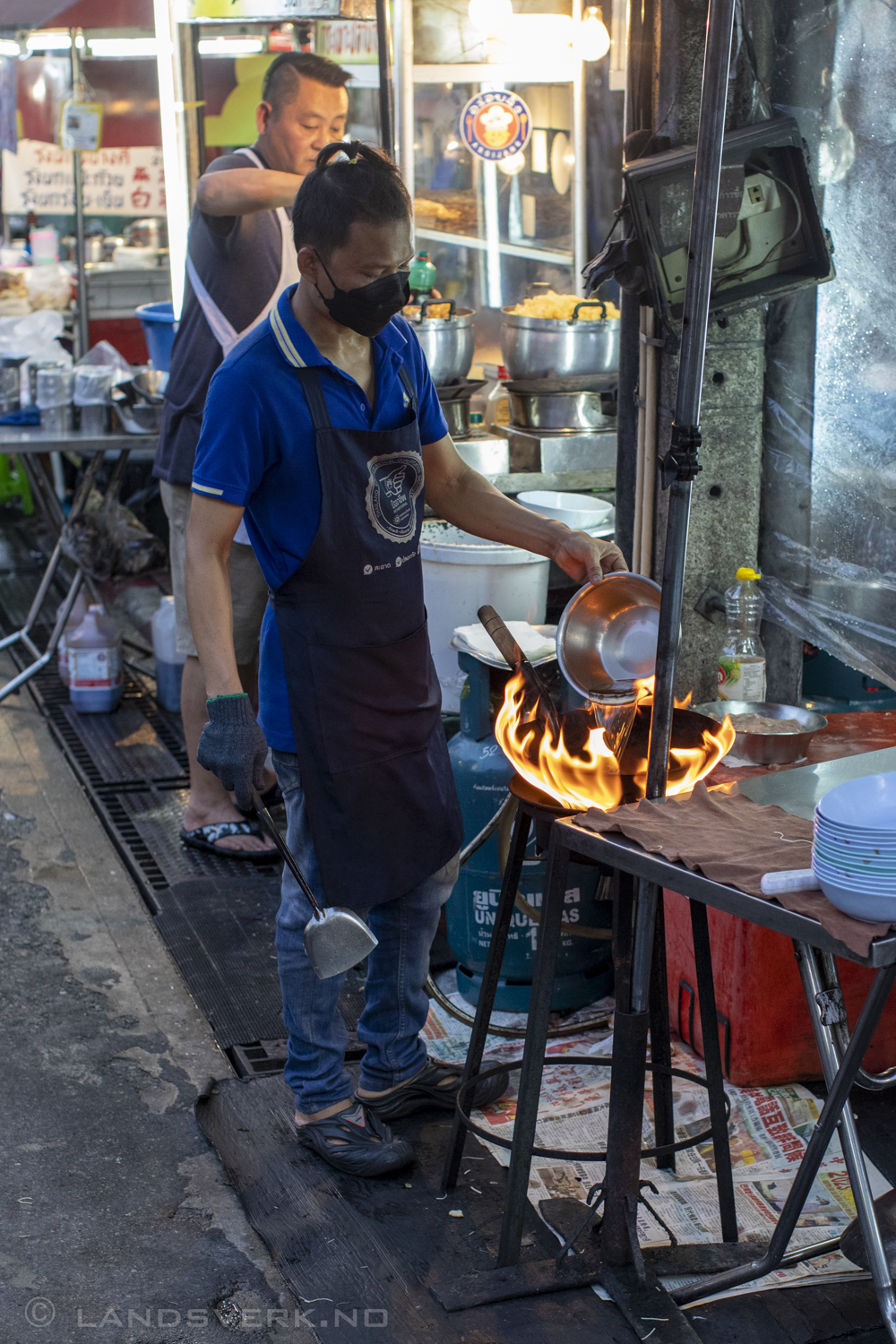 Bangkok, Thailand. (Canon EOS 5D Mark III / Canon EF 50mm f/1.2 L USM)