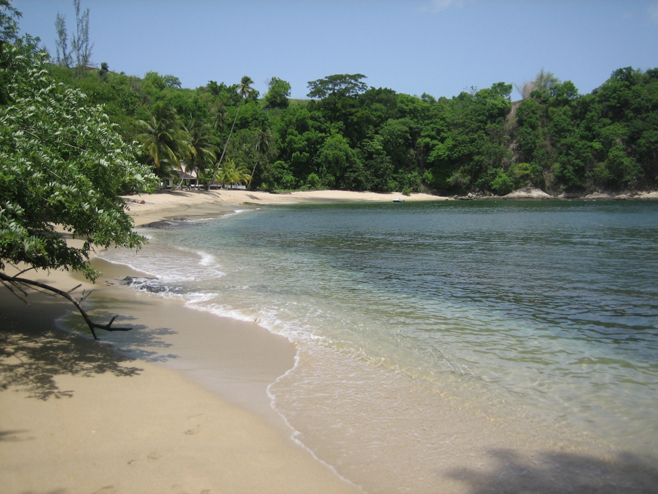 Arnos Vale bay. (Canon IXUS 50)