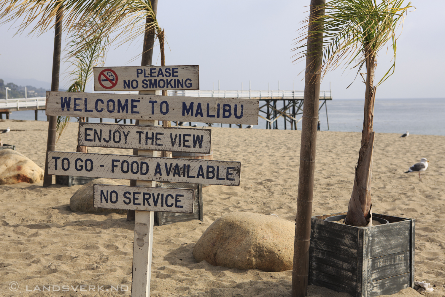 Malibu, California.

(Canon EOS 5D Mark III / Canon EF 24-70mm f/2.8 L USM)